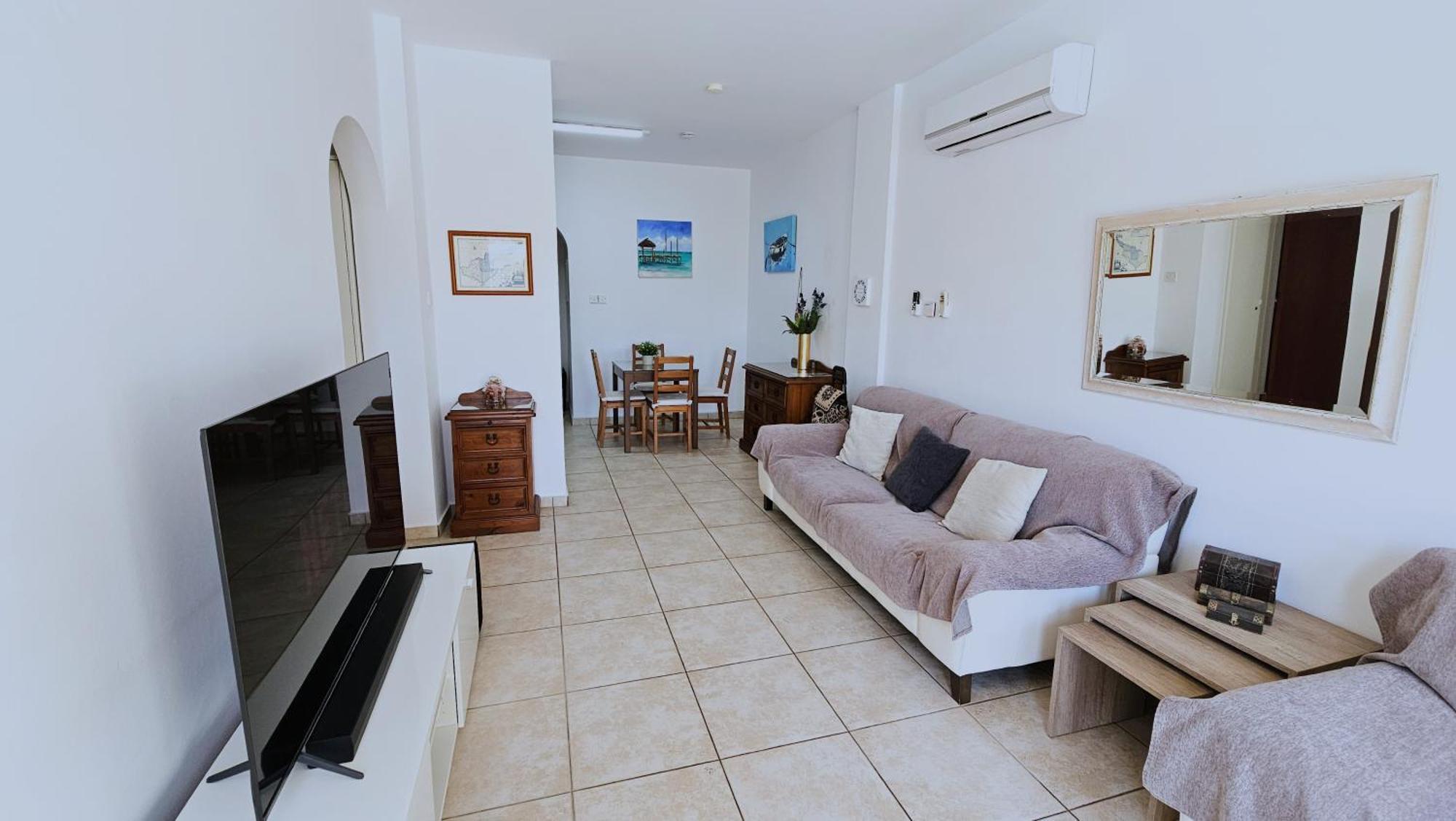 Peaceful With Double Bed - Oak Breeze Apartment *