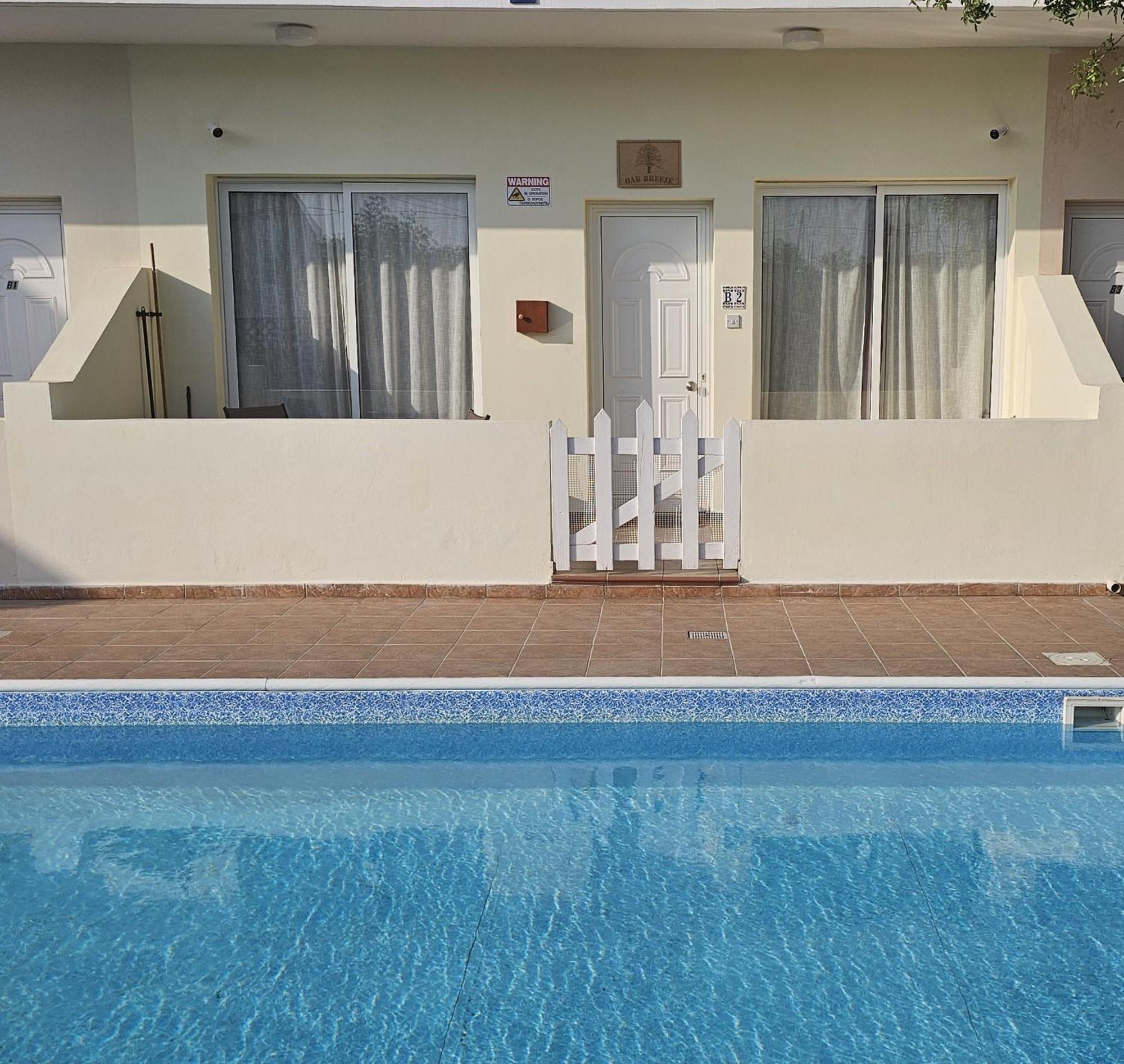 Peaceful With Double Bed - Oak Breeze Apartment *